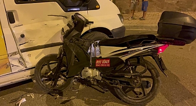 Urfa’da kurye ile minibüs çarpıştı! 1 yaralı