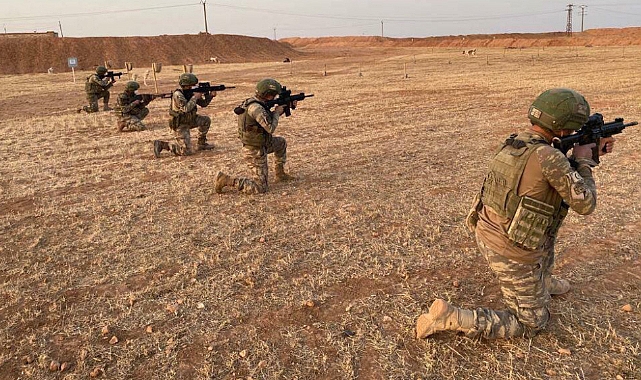 Urfa sınırında saldırı hazırlığı! TSK müdahale etti