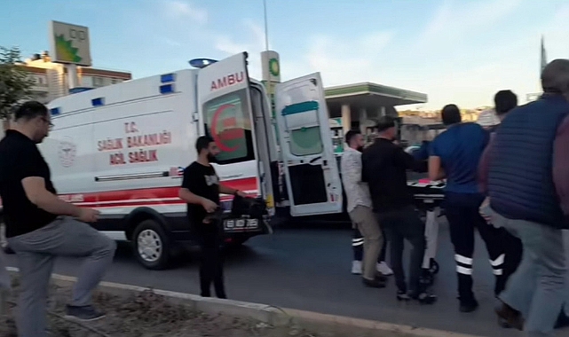 Üst geçidi kullanmayan kadına araç çarptı