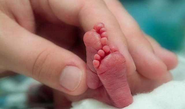 Bakan Koca uyardı! Gebelik boyunca uzman takibinde olun