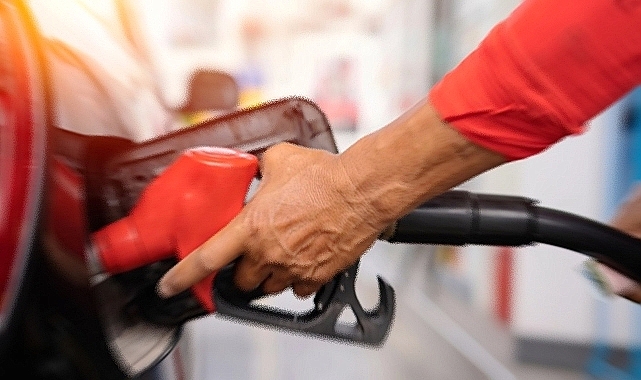 Benzine zam geliyor!