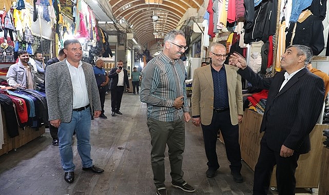 Eyyübiye Belediyesi’nden tarihi çarşılara estetik dokunuş