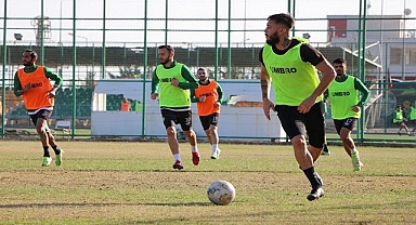 Şanlıurfaspor sıkı çalışıyor