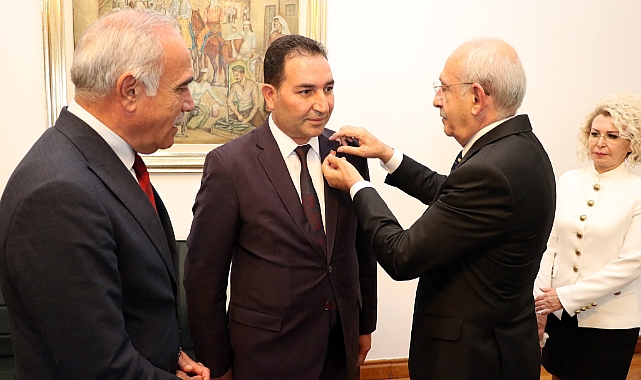 Urfa'da AK Parti'den istifa eden isim CHP'ye geçti