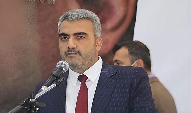 Urfa'da İlçe Başkanının aracına saldırı!