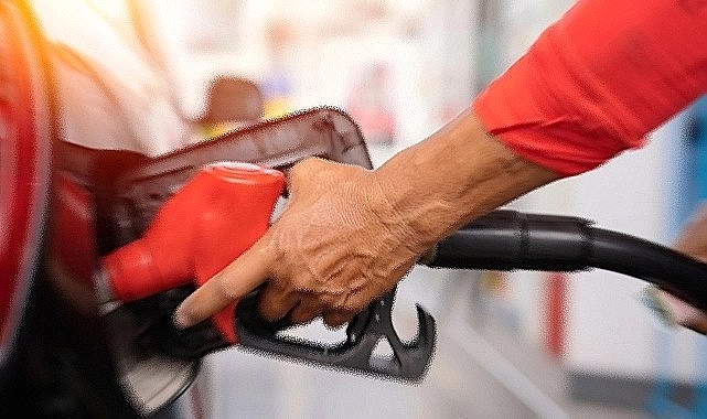 Akaryakıta iki indirim birden! 