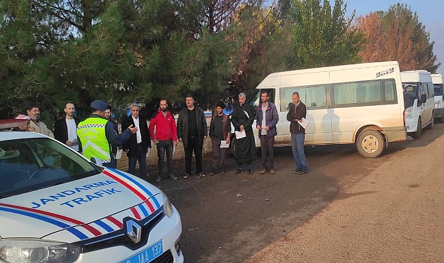 Akçakale'de öğrenci servisleri denetlendi