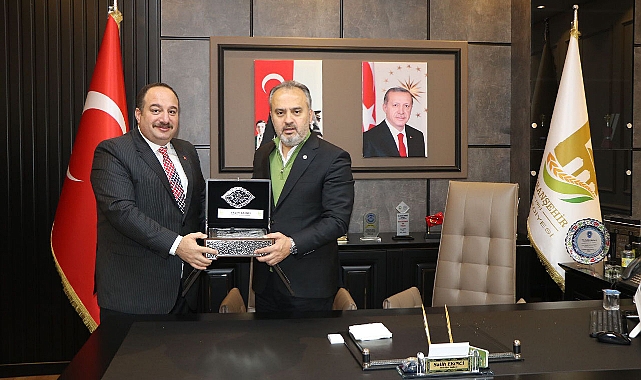 Başkan Aktaş’tan Viranşehir Belediyesi’ne ziyaret 