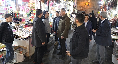 Başkan Kuş, tarihi çarşılarda esnafla buluştu