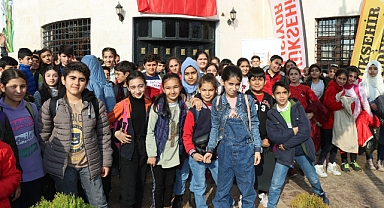 Çocuklara yönelik sinema ve stand up gösterisi