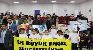 Engelli bireyler sahnede