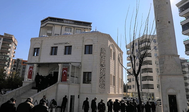 Hasan Efendi Cami ibadete açıldı