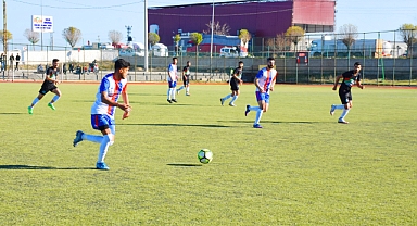 Hilvan Belediyespor - Suruç Gençlikspor berabere kaldı