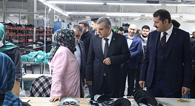 Şanlıurfa Büyükşehir Belediyesinden 4 bin 500 gence iş imkanı 