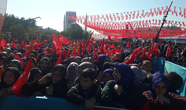 Cumhurbaşkanı Erdoğan Urfa'da konuşuyor