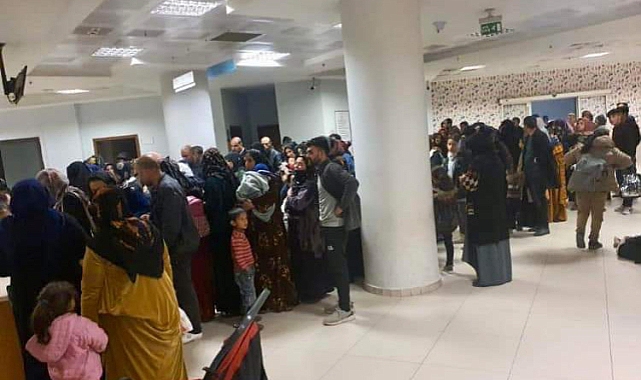 Şanlıurfa'da hasta kuyruklarının sonu gelmiyor!