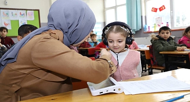 Suruç’ta öğrencilere işitme testi taraması yapıldı