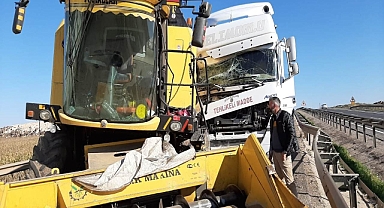 Urfa'da biçerdöverle ile kamyon çarpıştı! Yaralılar var