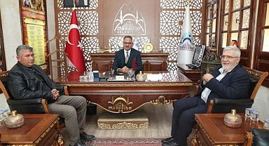 Urfa siyasetinde dikkat çeken ziyaret 