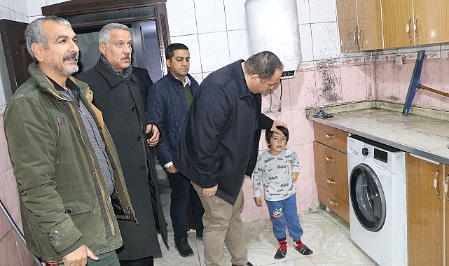 Başkan Ekinci’den evi yanan aileye ziyaret 