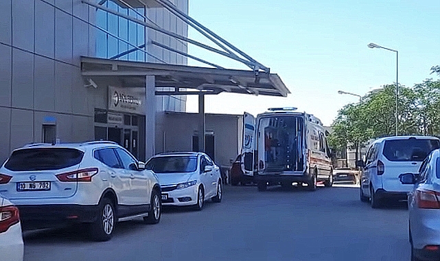 Birecik'te feci kaza! Araç altında kaldı