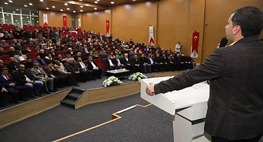 Gazeteciler Karaköprü’de buluştu 