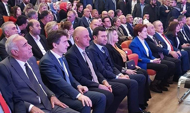 İYİ Parti Şanlıurfa 2. Olağan kongresi Akşener'in katılımıyla başladı