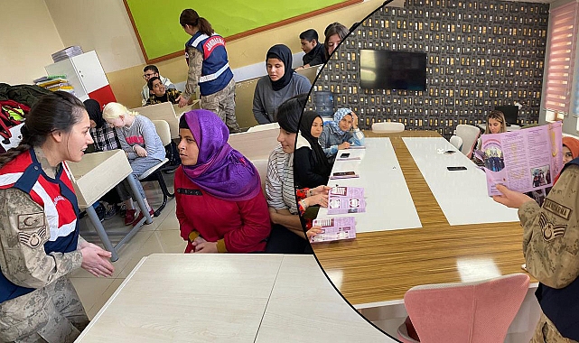 Jandarmadan görme engelli okuluna ziyaret 