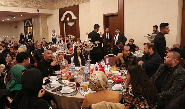 Şanlıurfa'da gazeteciler kendi günlerinde doyasıya eğlendi