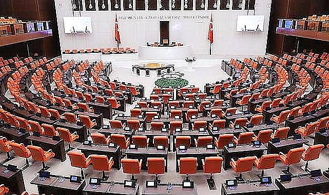 Sözleşmeli kadro TBMM Genel Kurulunda kabul edildi