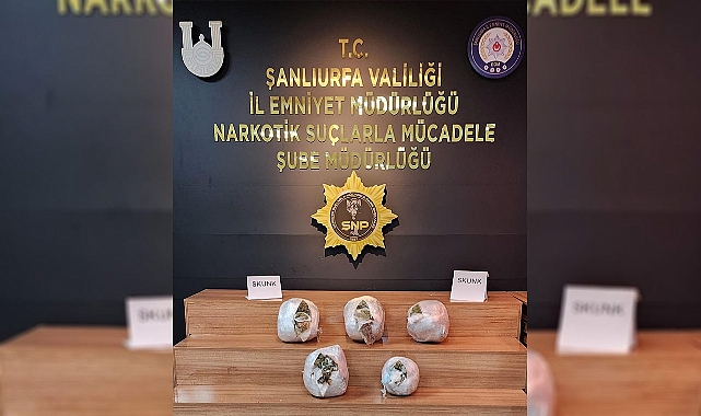 Urfa’da durdurulan bir araçta uyuşturucu madde ele geçirildi