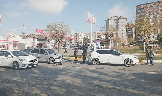 Urfa'da zincirlemetrafik kazası!
