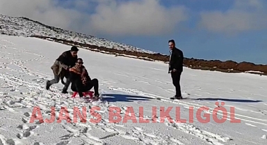 Kar yağışını duyunca Karacadağ'a koştular 