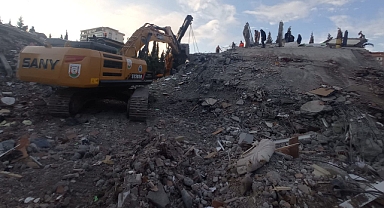 Acı katlanmaya devam ediyor! Can kaybı 38 bini aştı