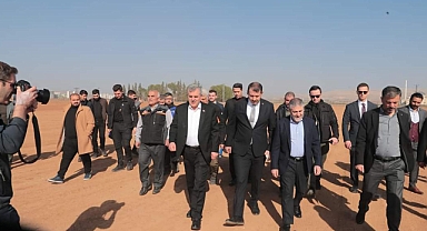 Bakan Nebati, Urfa'da yapılacak olan konteyner kentte incelemelerde bulundu