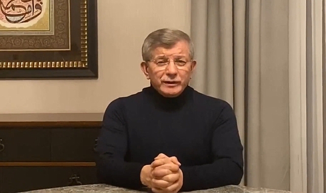 Davutoğlu: Seçimlerin ertelenmesi sivil darbedir