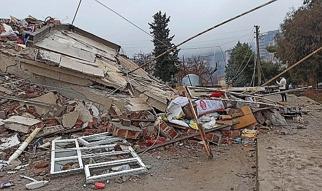 Depremde hayatını kaybedenlerin sayısı artıyor! İşte güncel veriler