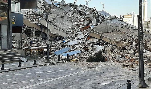 Depremin bilançosu ağırlaşıyor! Can kaybı 44 bini aştı