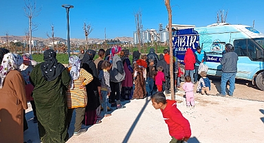 Eyyübiye Belediyesi hem Urfa’da hem komşu illerde çalışıyorlar
