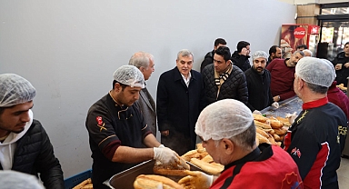 Halk Ekmek Fabrikası depremzedelerin umudu oldu