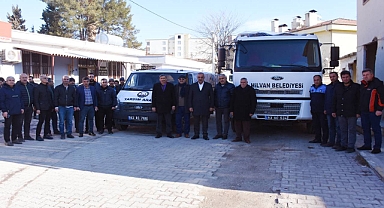 Hilvan’dan deprem bölgesine yardım eli