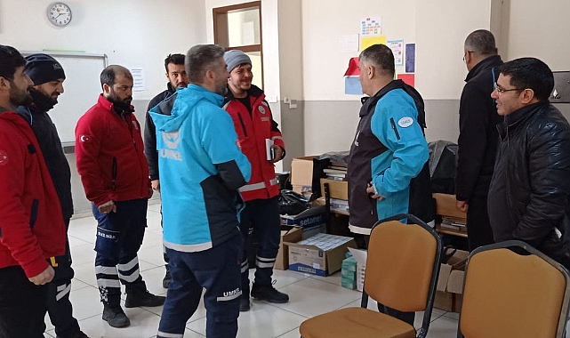 İl Sağlık Müdürü Gülüm, Adıyaman'da ki sağlık çalışanlarını ziyaret etti