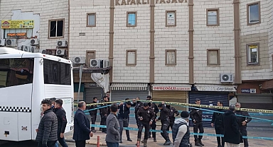 Kapaklı pasajı bir açılıp bir kapanıyor!