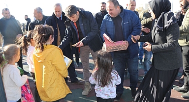 Kaymakam Çengel ve Başkan Ekinci, depremzedelerle buluştu 