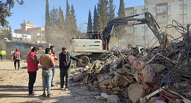 Şanlıurfa Büyükşehir Belediyesi Adıyaman’a desteğini sürdürüyor