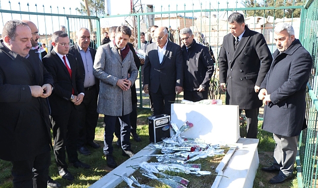 Viranşehir'de 17 Şubat şehitleri mezarı başında anıldı