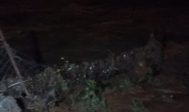 AFAD uyarmıştı! Hilvan'da sel suları korkuttu