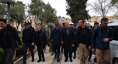 Bakan Akar, Şanlıurfa'da incelemelerde bulundu