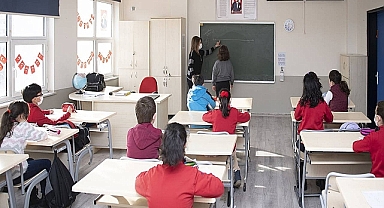 Bakan Özer açıkladı! Urfa‘da kaç öğrencinin nakili yapıldı?