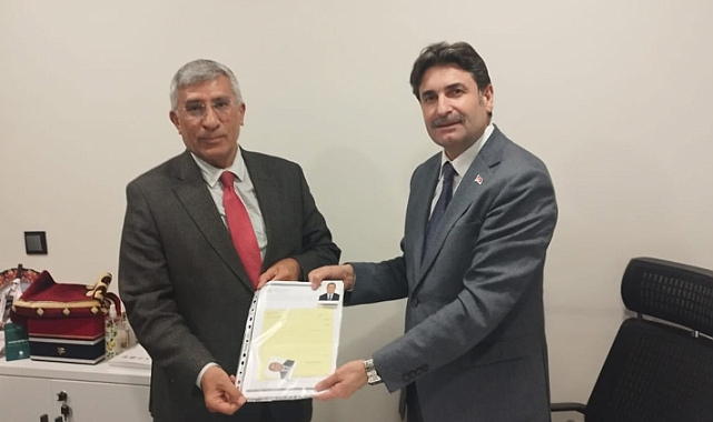 Başkan Abdullah Yeşil, aday adaylığı başvurusunu yaptı